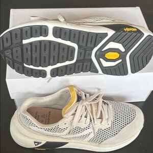 Vibram White and Black Mesh Sneakers